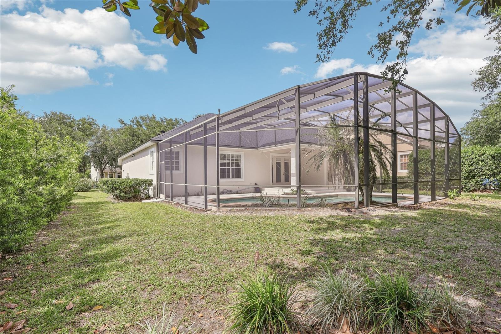 KEENES POINTE - Residential