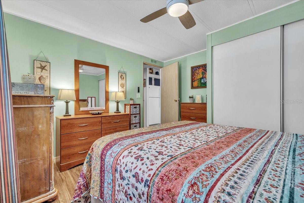 HORIZON VILLAGE CO OP - Residential