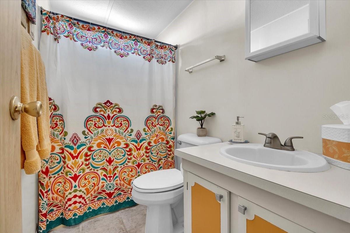 HORIZON VILLAGE CO OP - Residential