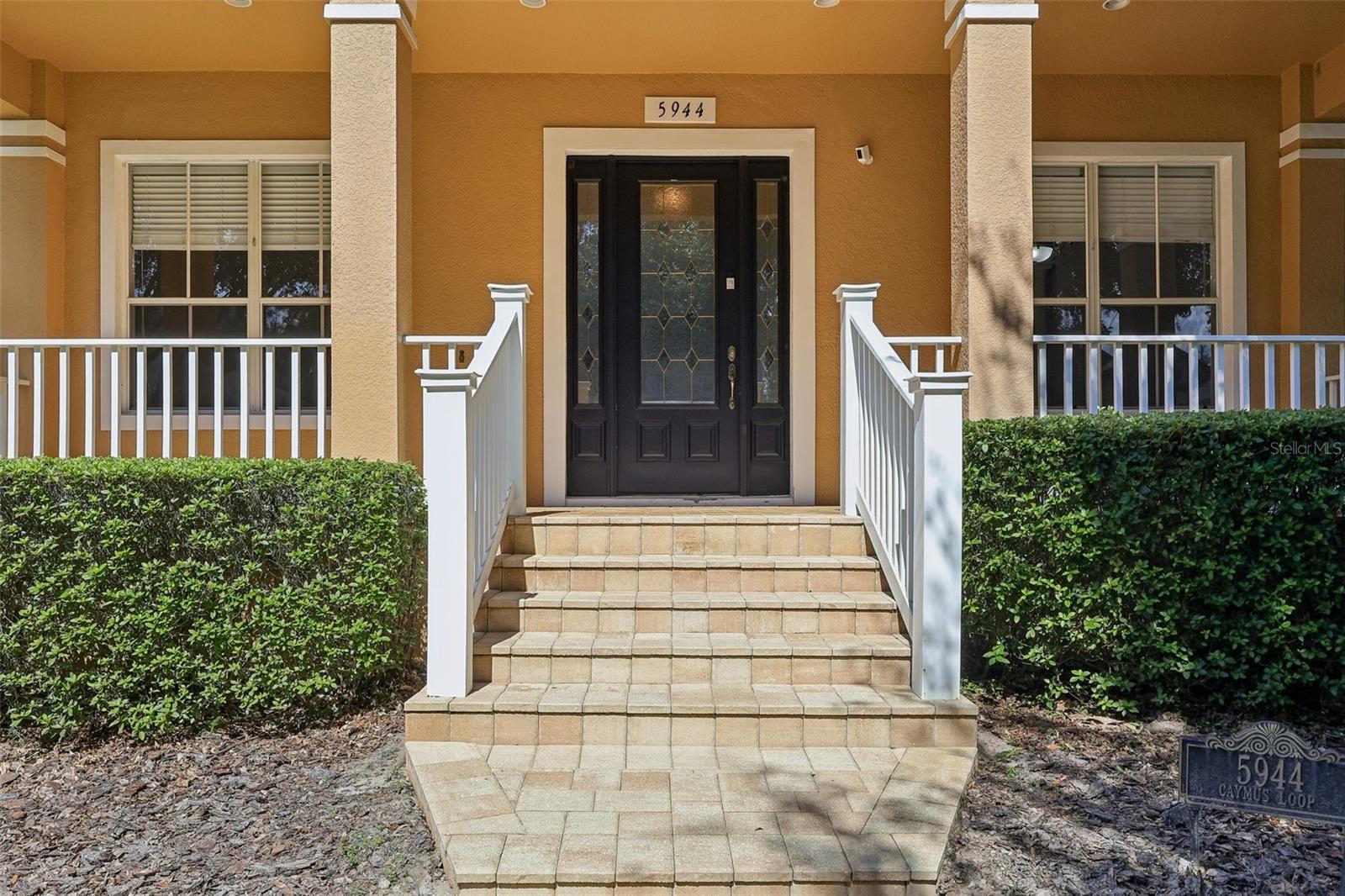 5944 CAYMUS LOOP