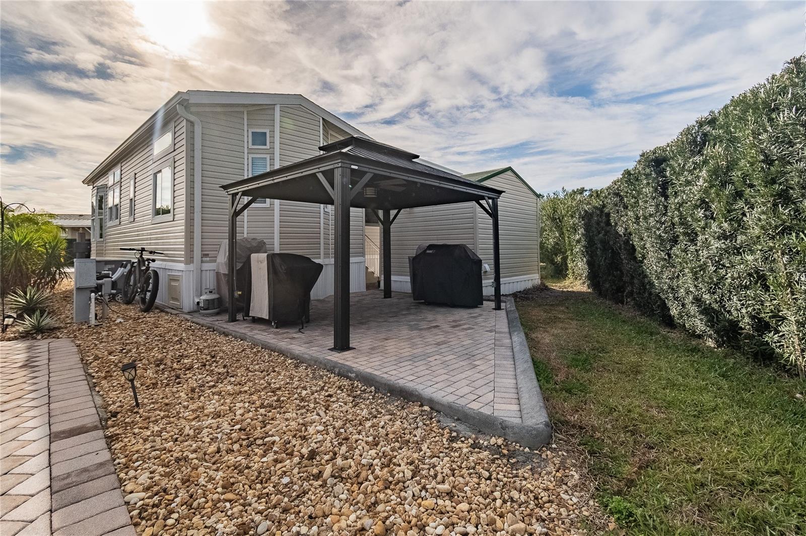 ELITE RESORTS AT CITRUS VALLEY CONDO UNIT 19 - Residential