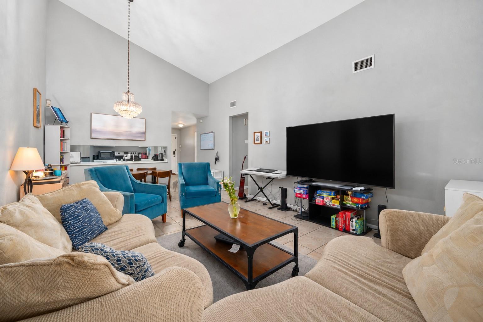 4100 NE 17TH TERRACE