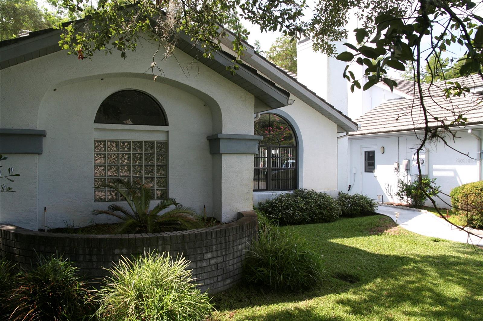 7222 AUBURN LANE