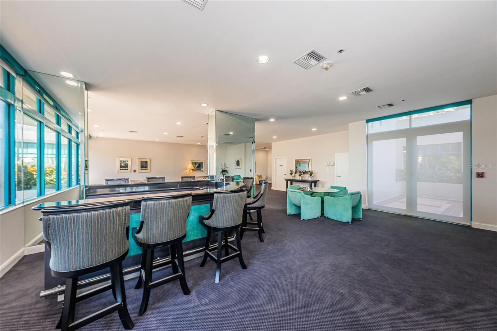 ULTIMAR ONE CONDO - Residential