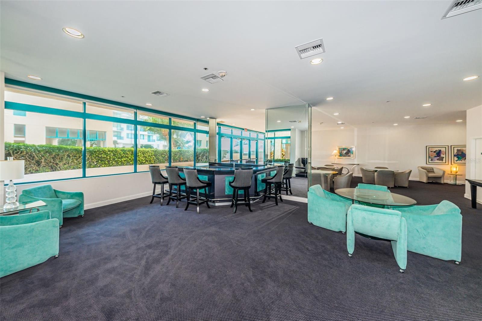 ULTIMAR ONE CONDO - Residential