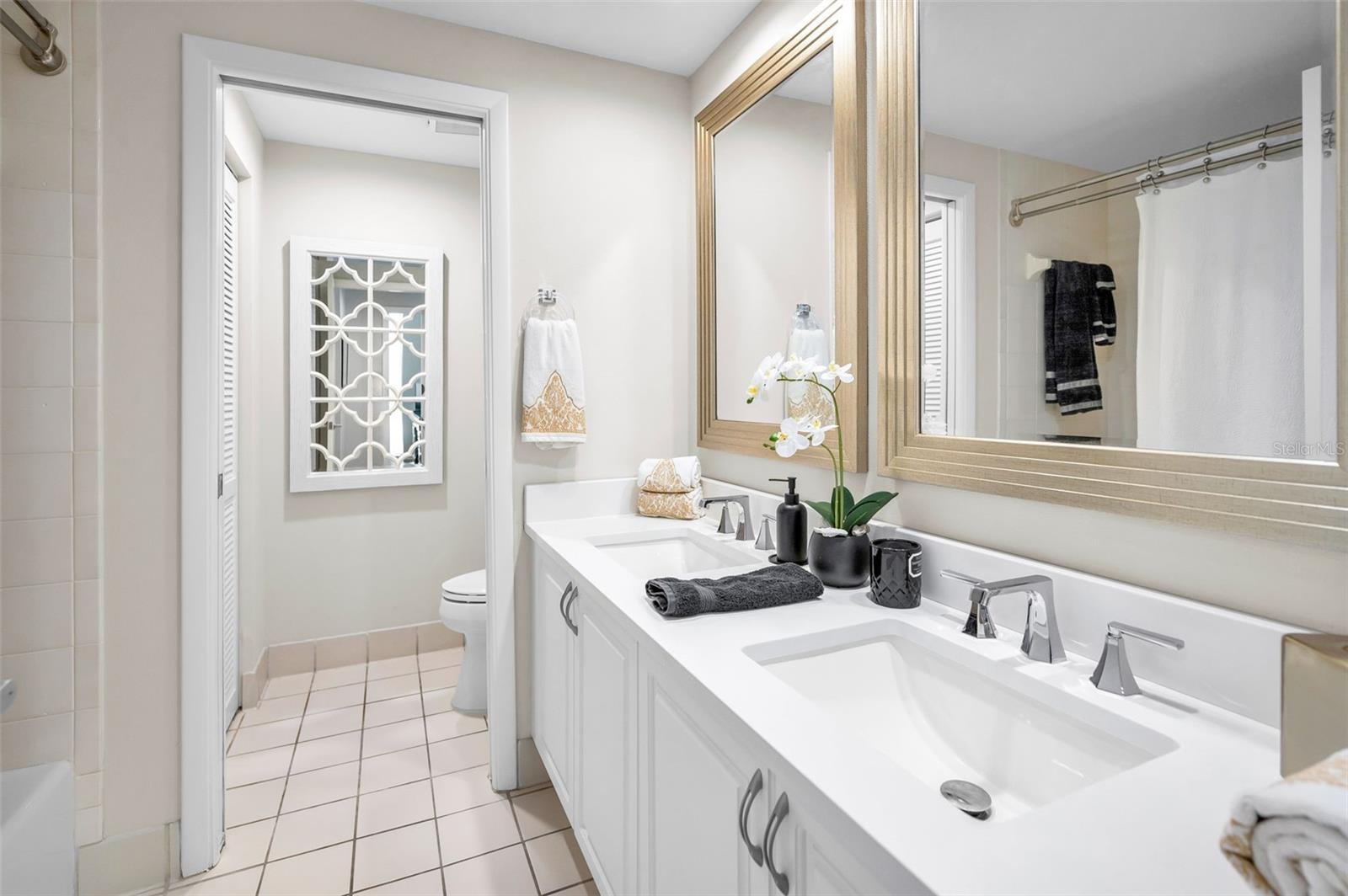 ULTIMAR ONE CONDO - Residential