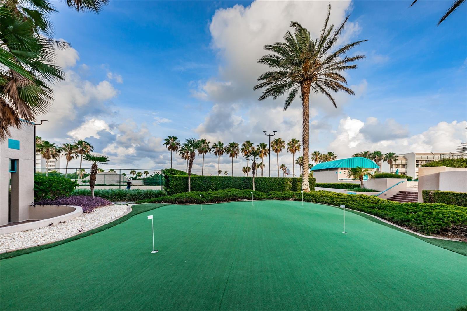 ULTIMAR ONE CONDO - Residential