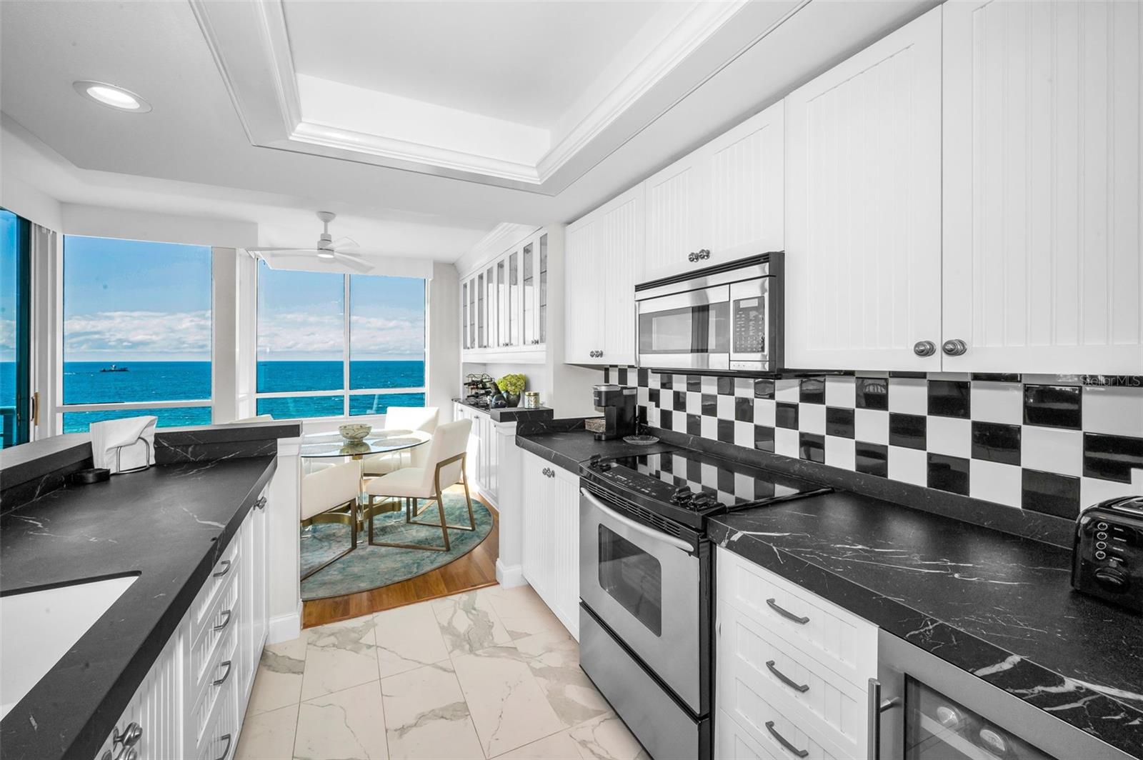 ULTIMAR ONE CONDO - Residential