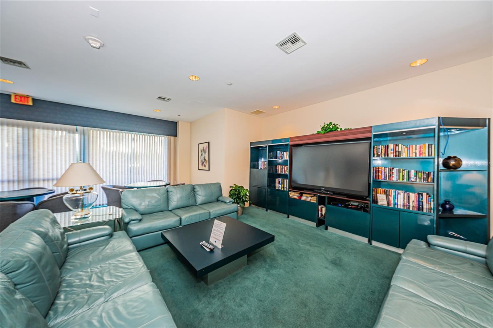 ULTIMAR ONE CONDO - Residential