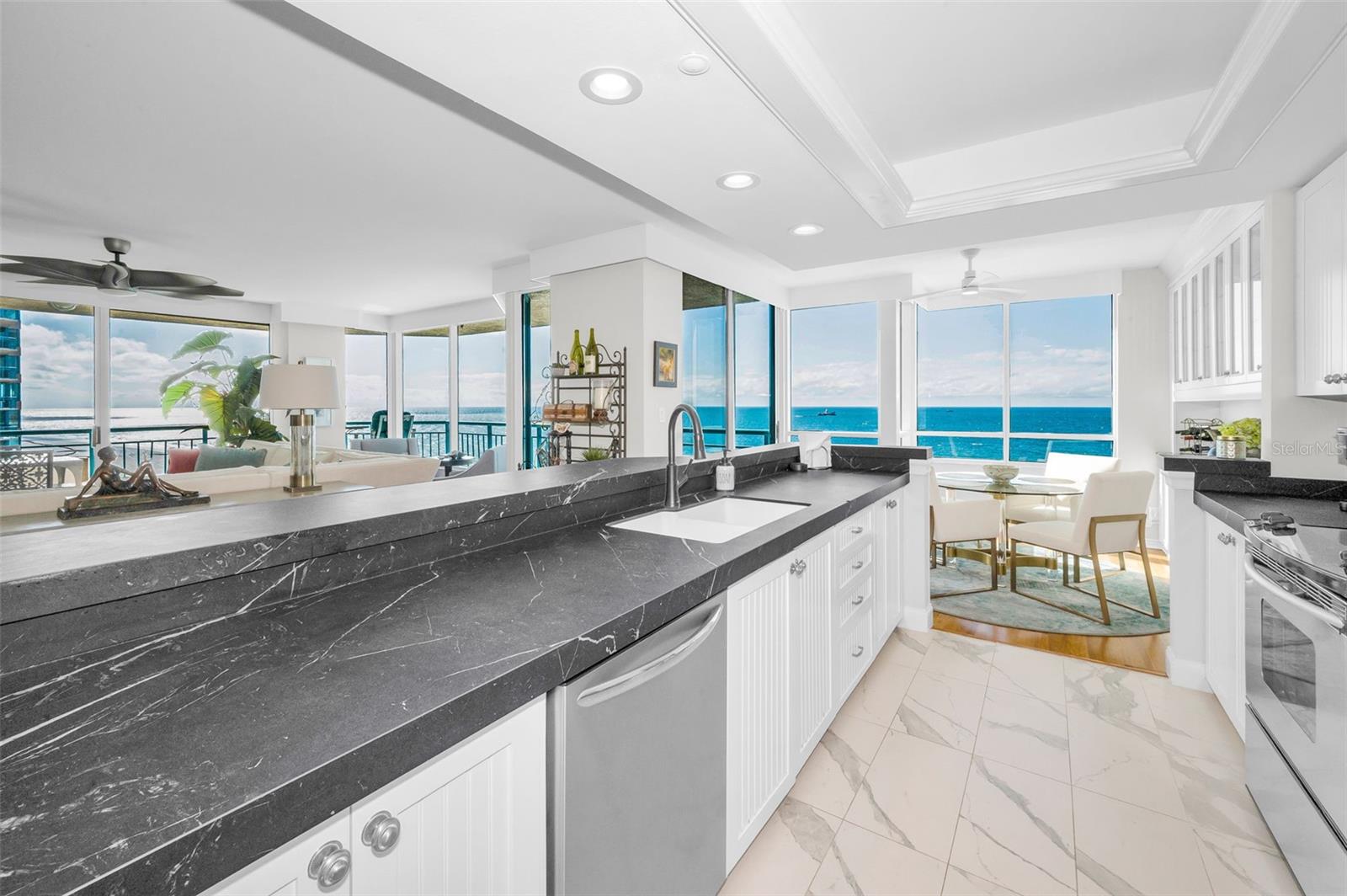 ULTIMAR ONE CONDO - Residential