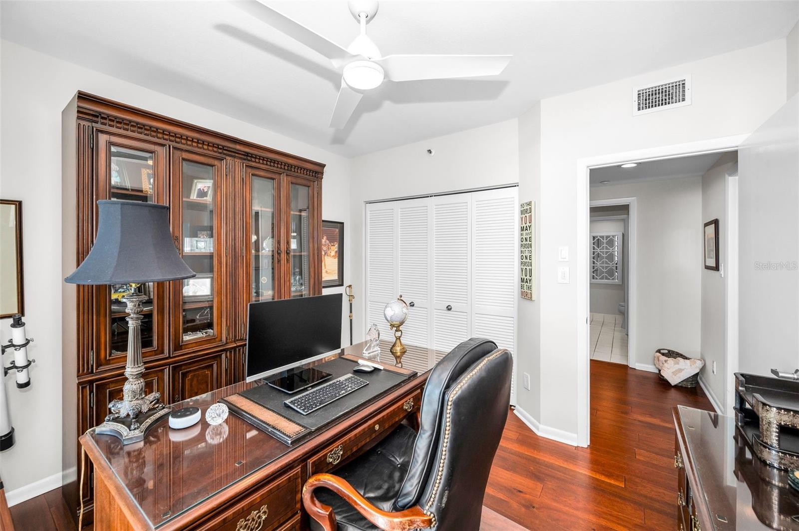 ULTIMAR ONE CONDO - Residential