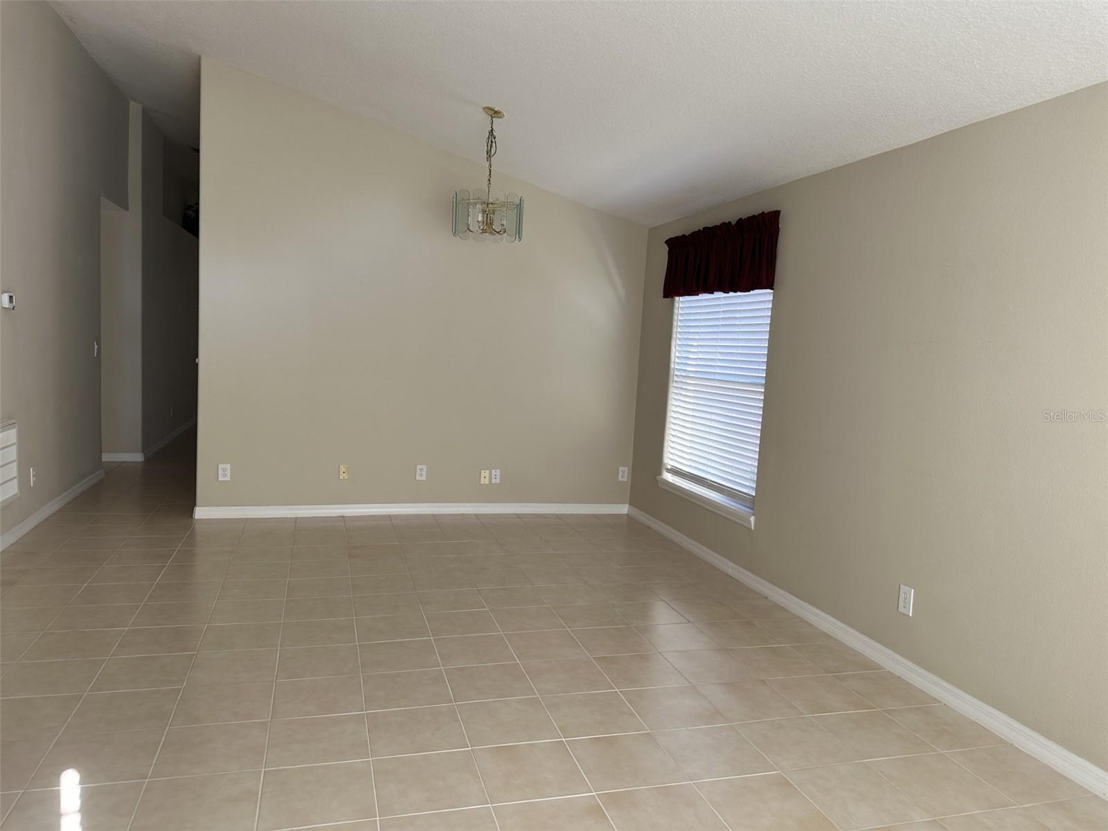 5453 SHINGLE CREEK DRIVE