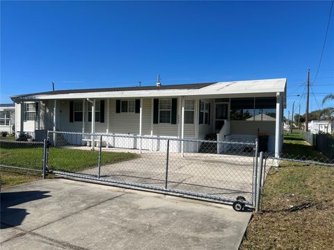 A home in PUNTA GORDA