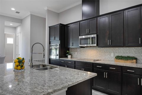 A home in APOPKA