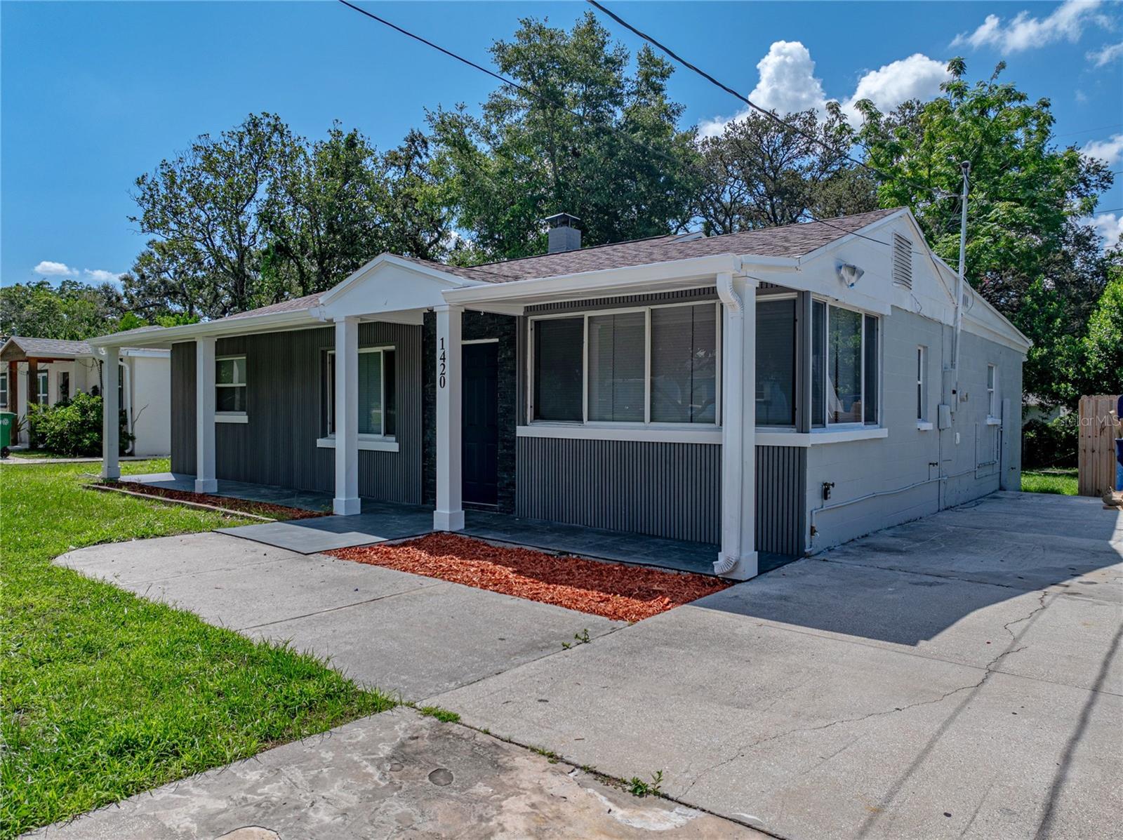 1420 W MEADOWBROOK AVENUE