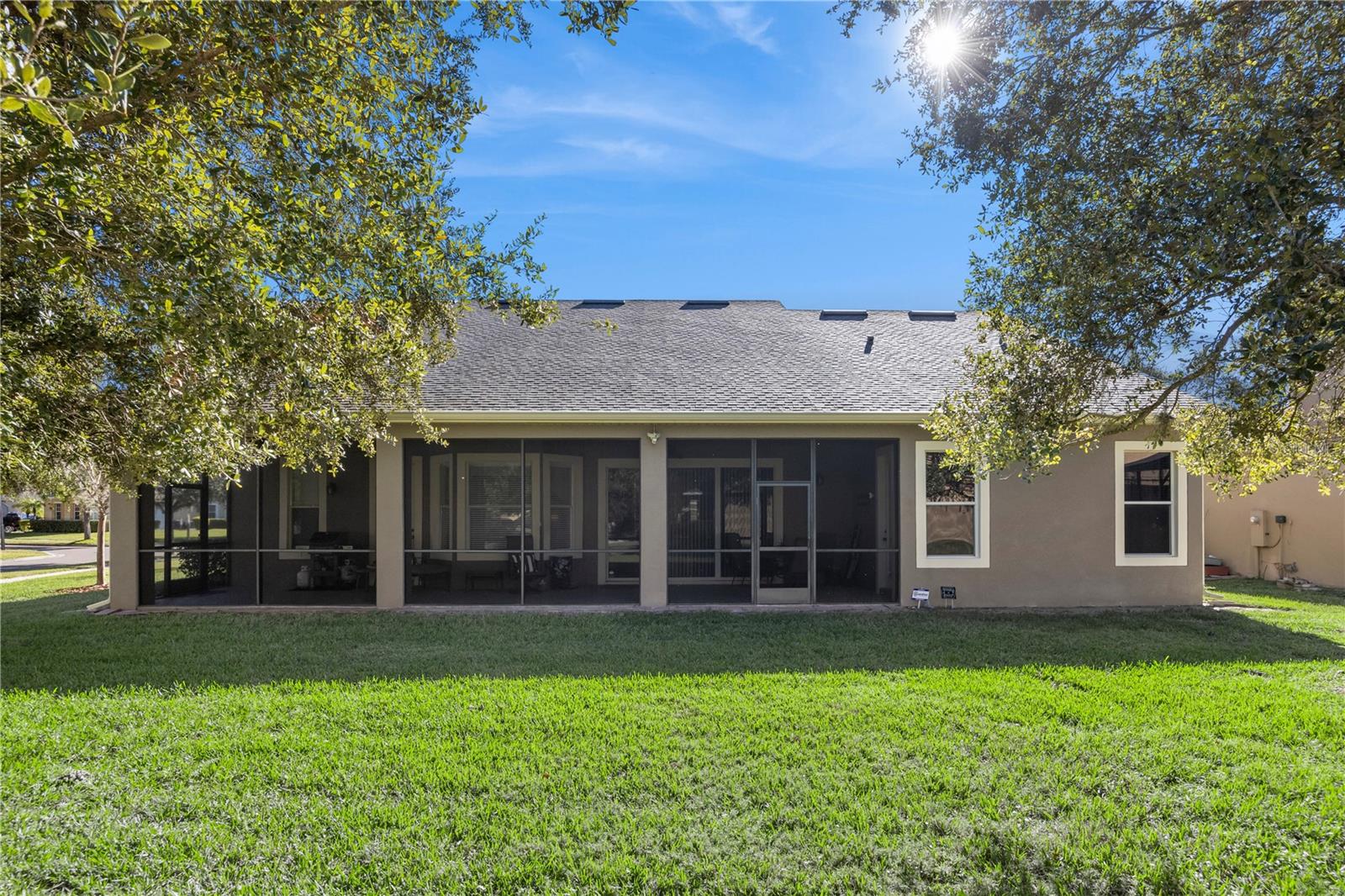 SUMMERPORT - Residential