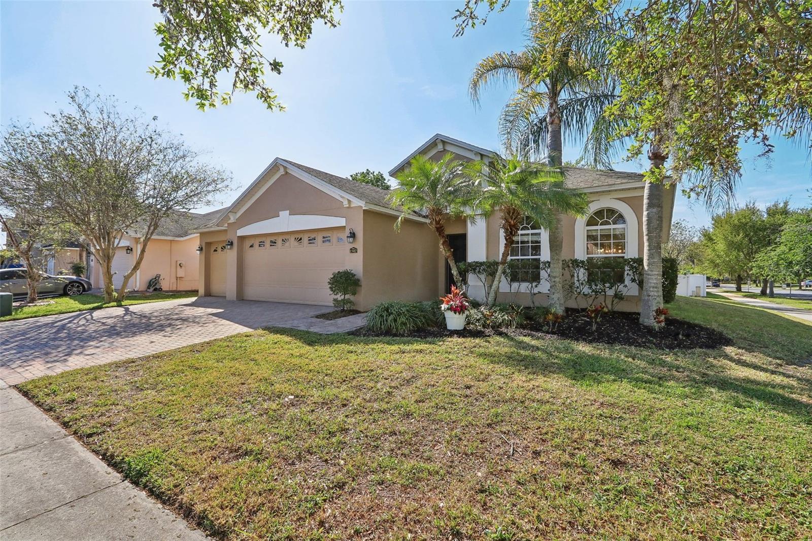 1502 FERN BAY COURT