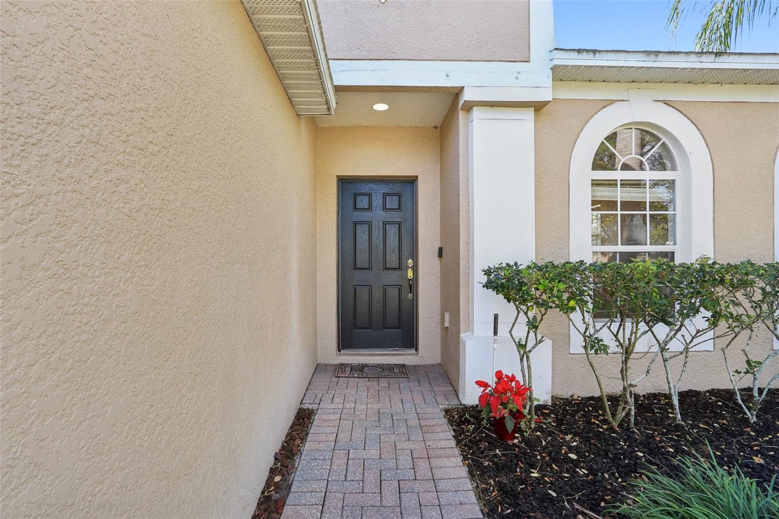 1502 FERN BAY COURT