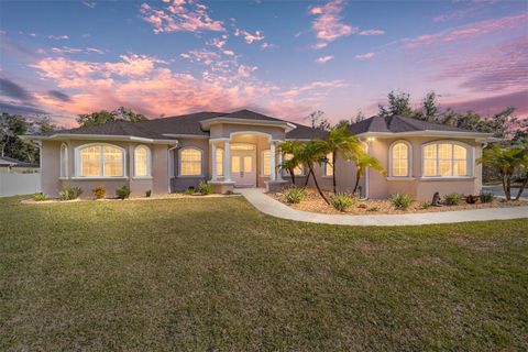 A home in DUNNELLON