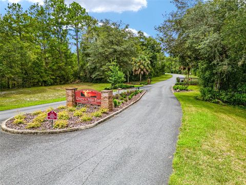 A home in DUNNELLON