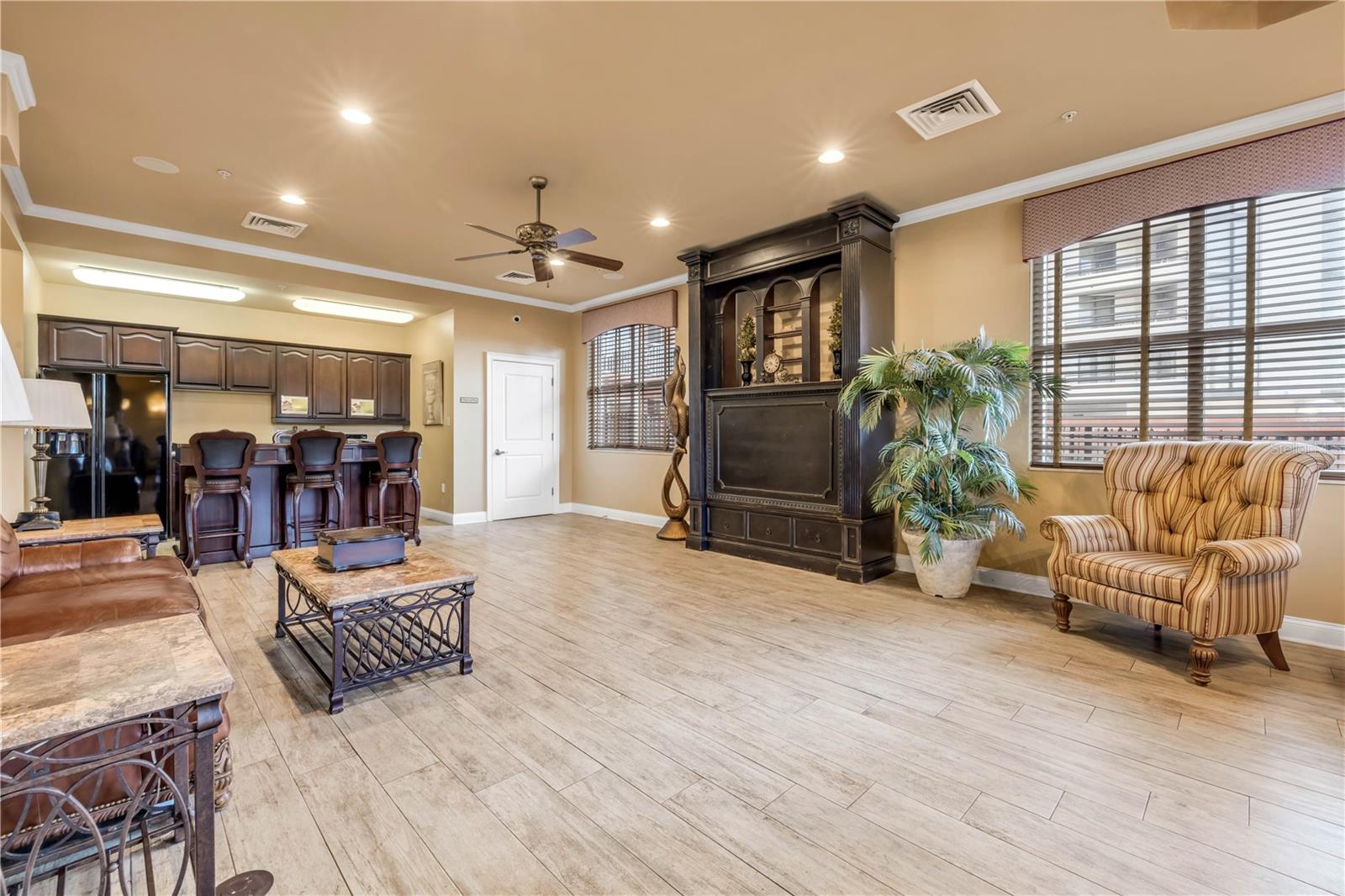 TUSCANY SHORES CONDO - Residential