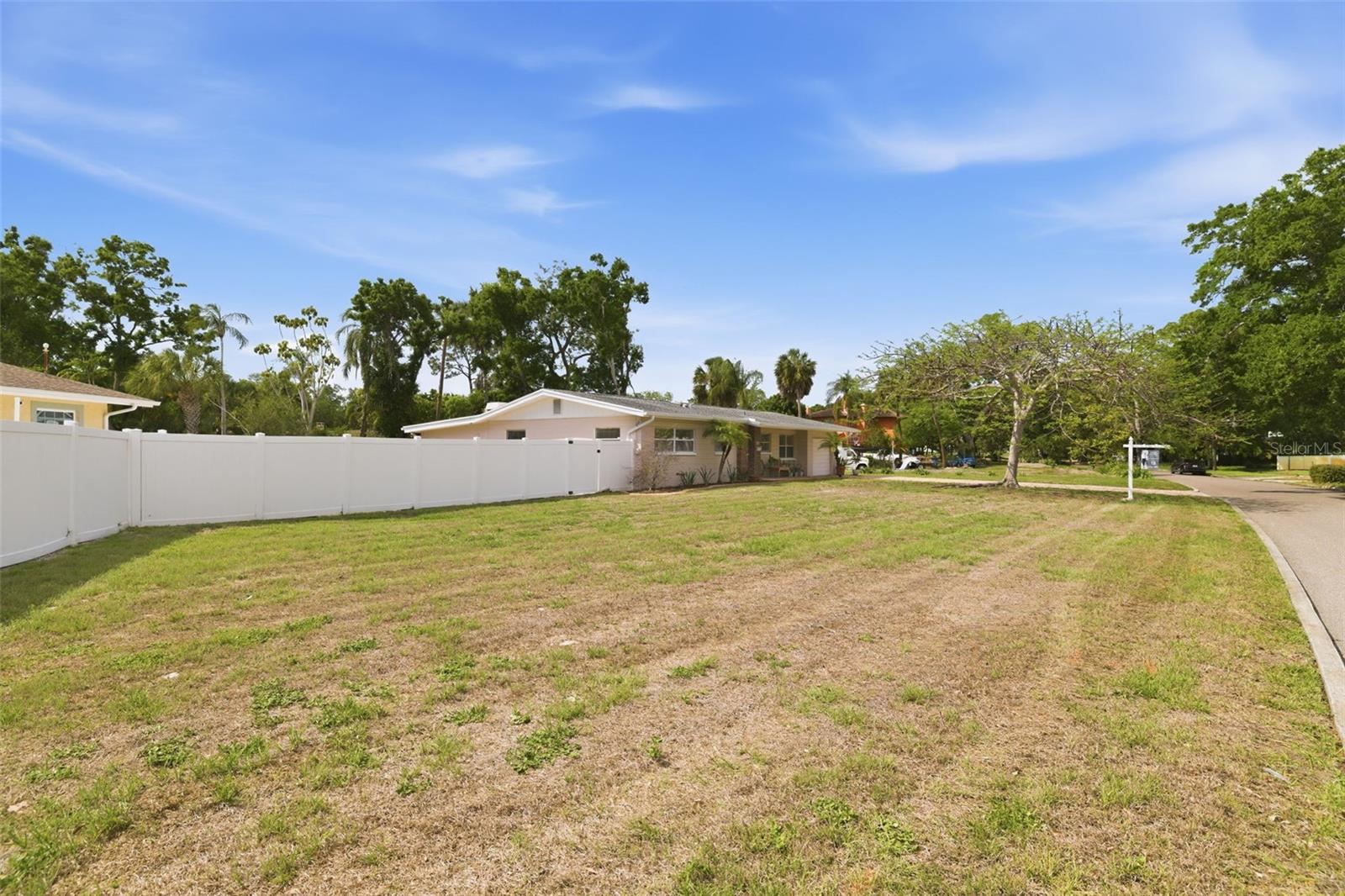 LAKE MAGGIORE PARK REV - Residential