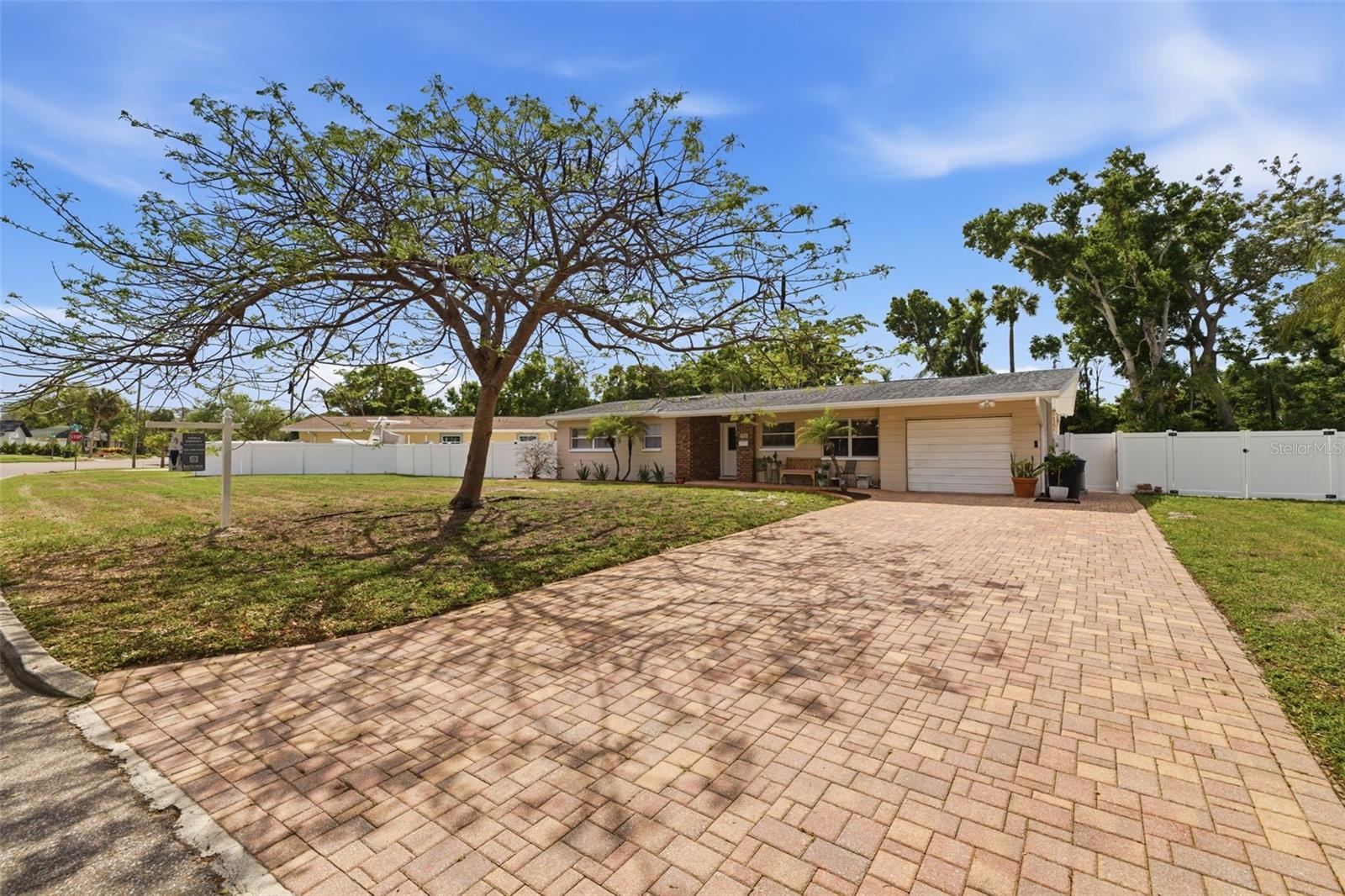 LAKE MAGGIORE PARK REV - Residential