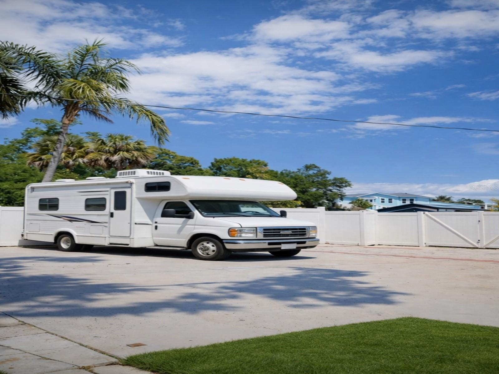 LAKE MAGGIORE PARK REV - Residential