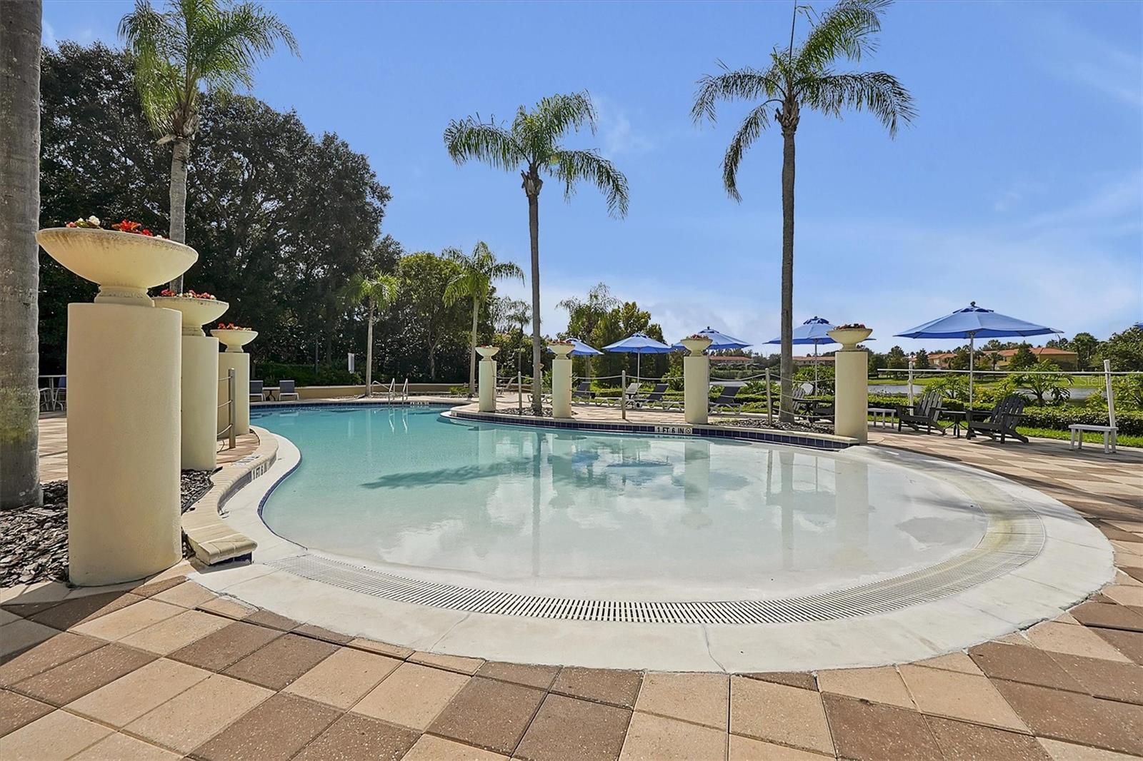 ENCANTADA PH 2 - Residential