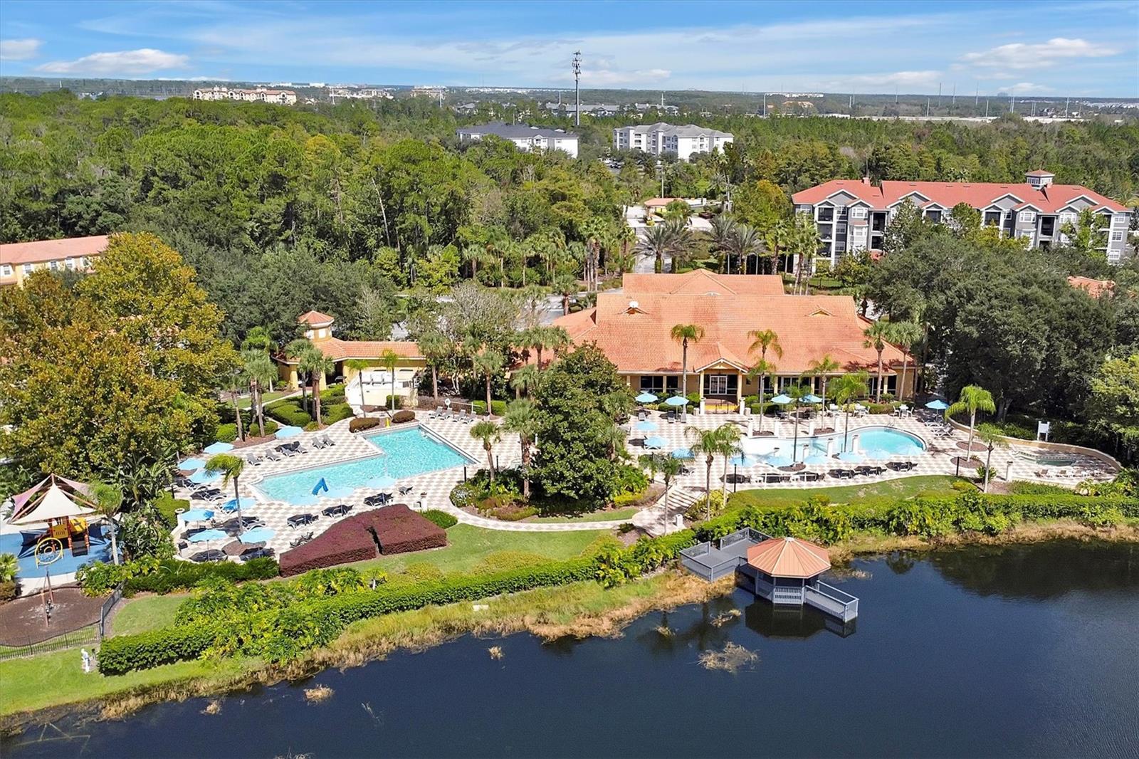 ENCANTADA PH 2 - Residential