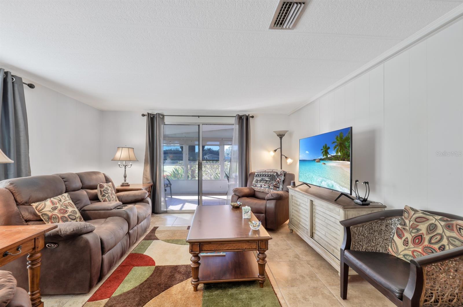 MAPLE LEAF ESTATES - Residential