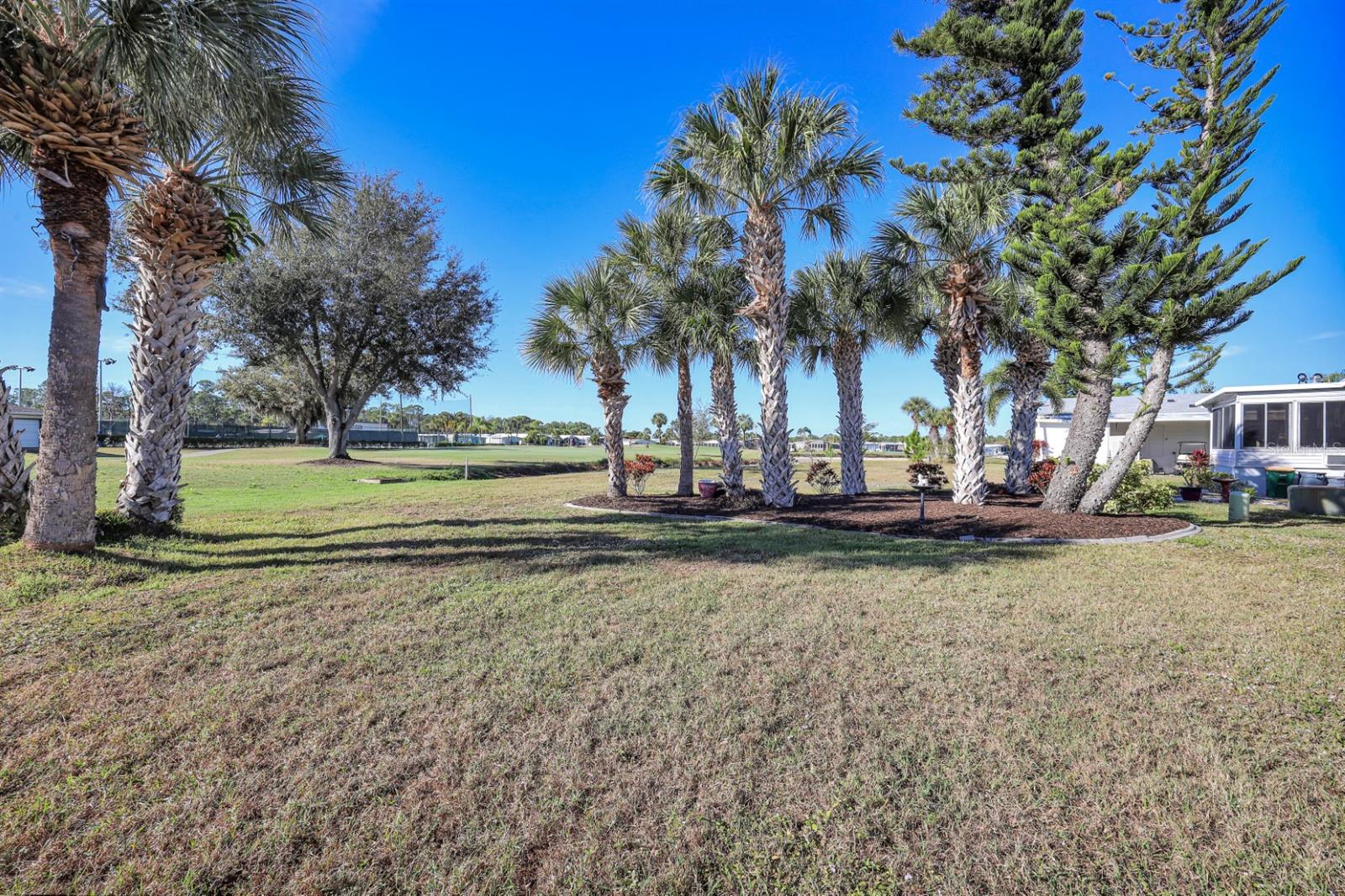 MAPLE LEAF ESTATES - Residential