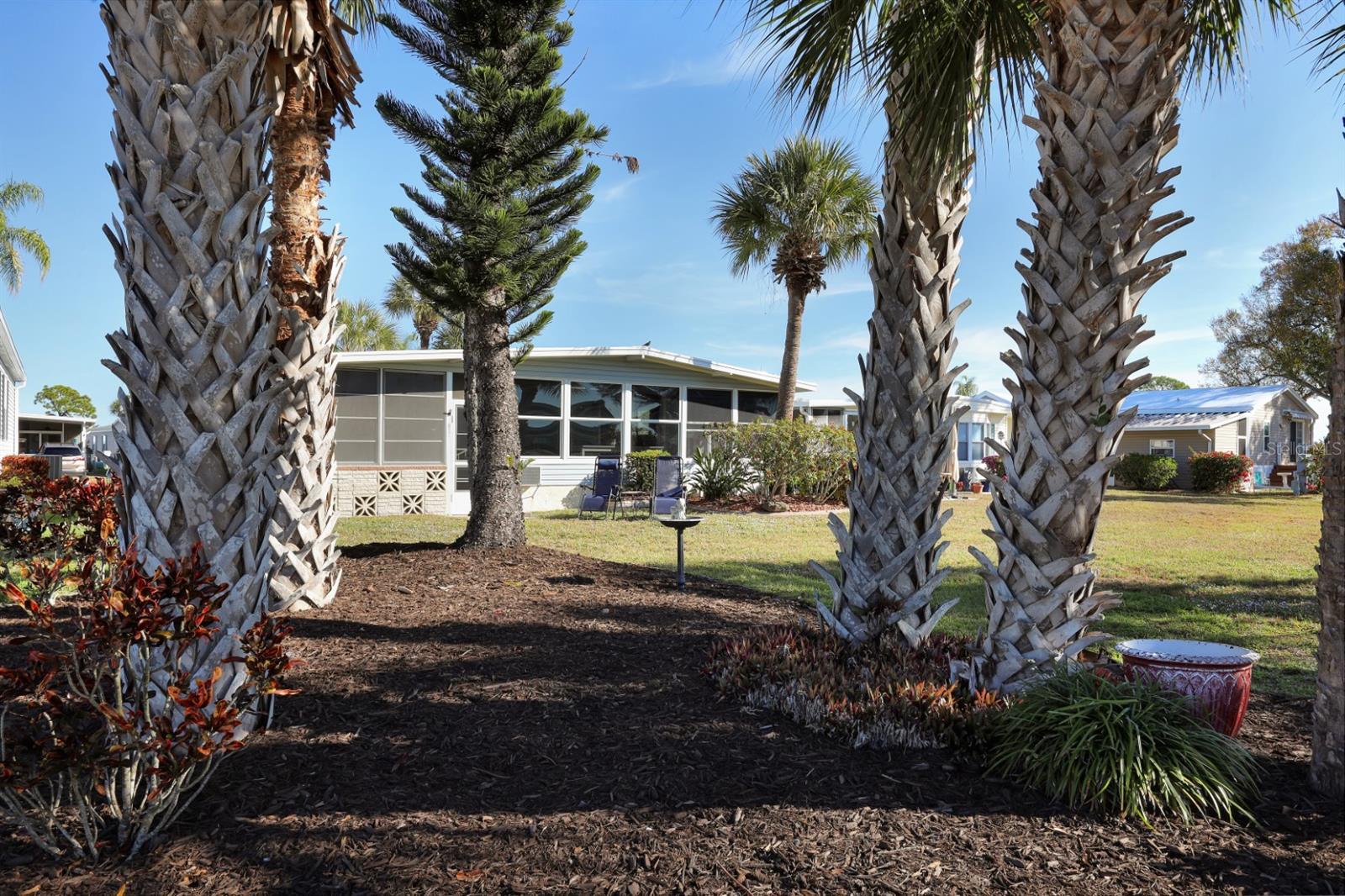 MAPLE LEAF ESTATES - Residential