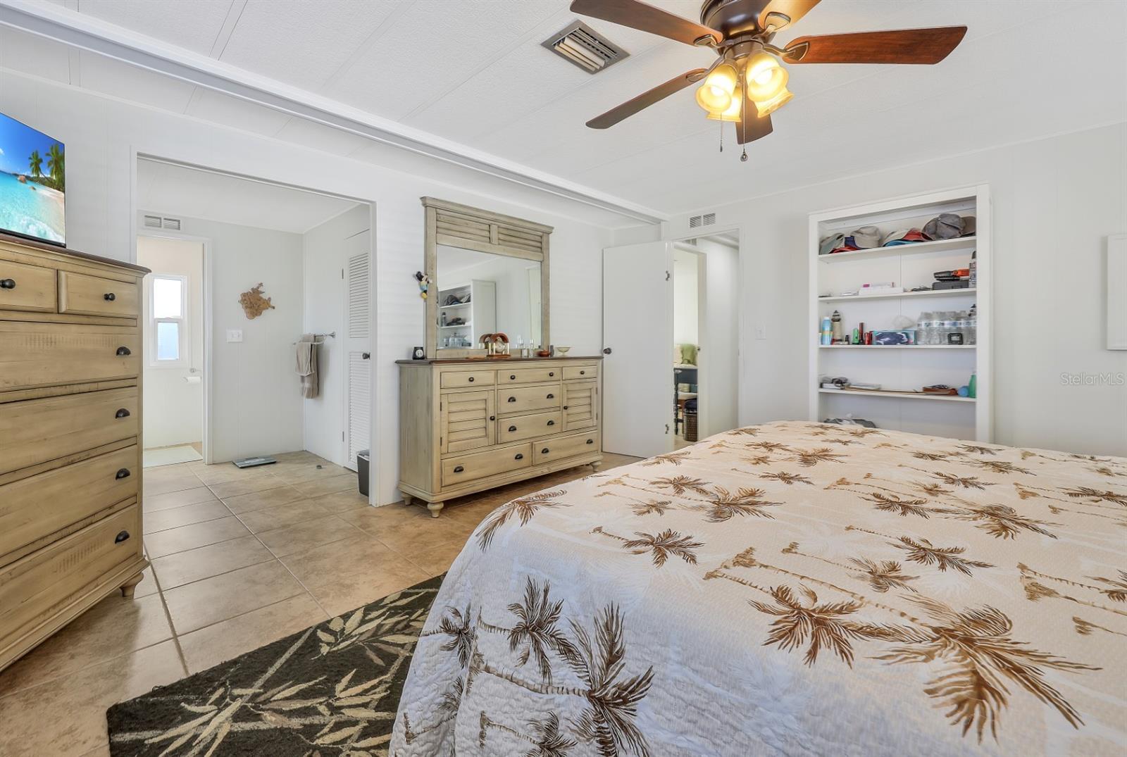 MAPLE LEAF ESTATES - Residential