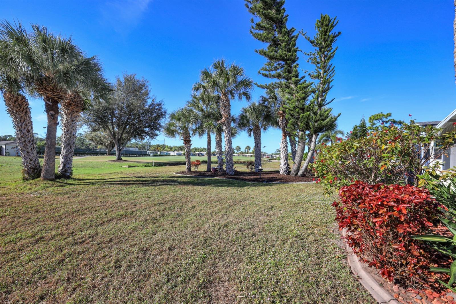 MAPLE LEAF ESTATES - Residential