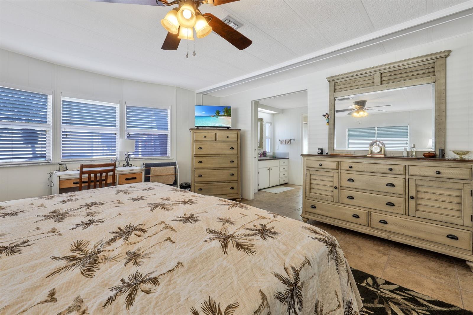 MAPLE LEAF ESTATES - Residential