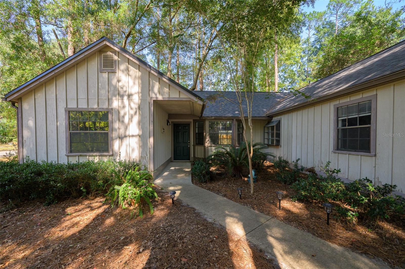 Casas a venda 1 - Jen Dantas 7960 SW 47TH COURT