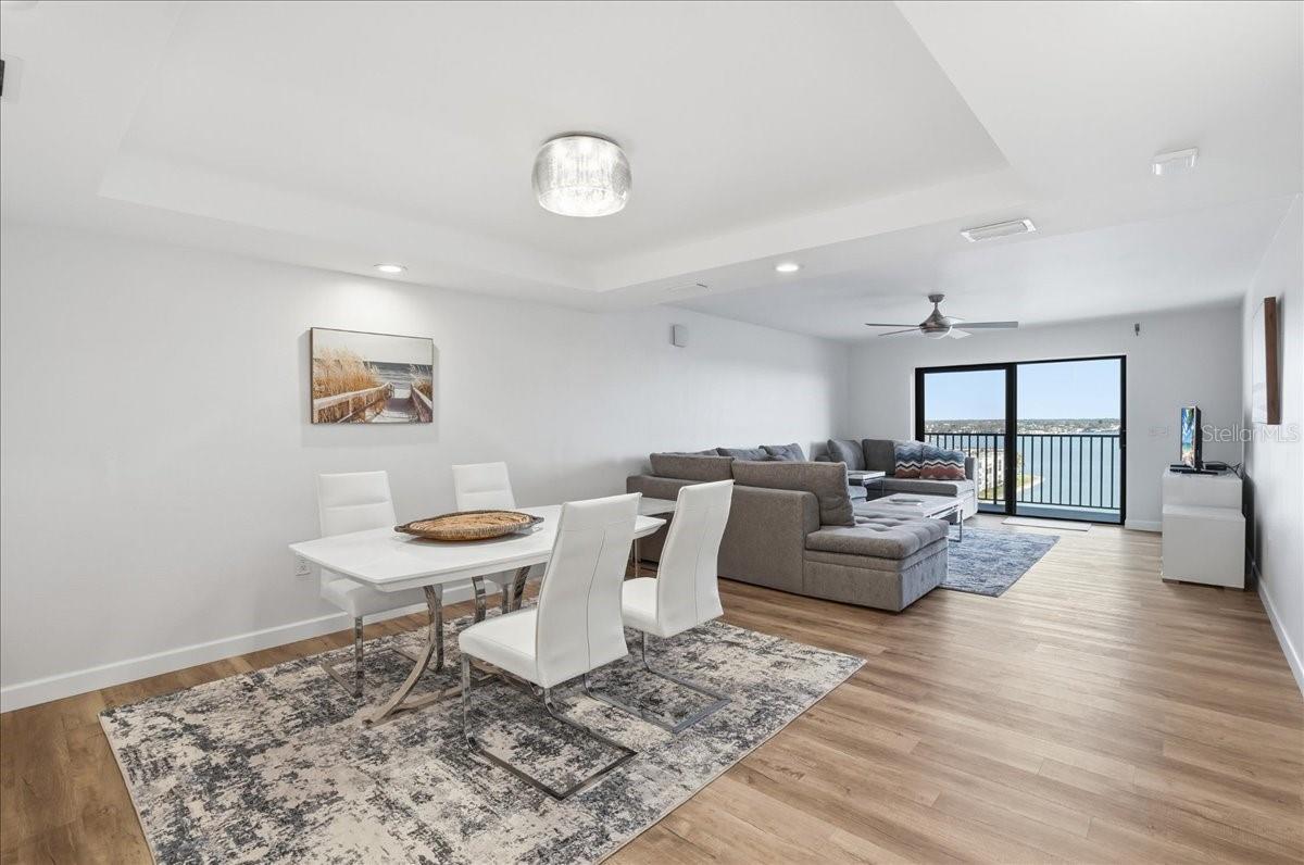 7300 SUN ISLAND DRIVE S 905