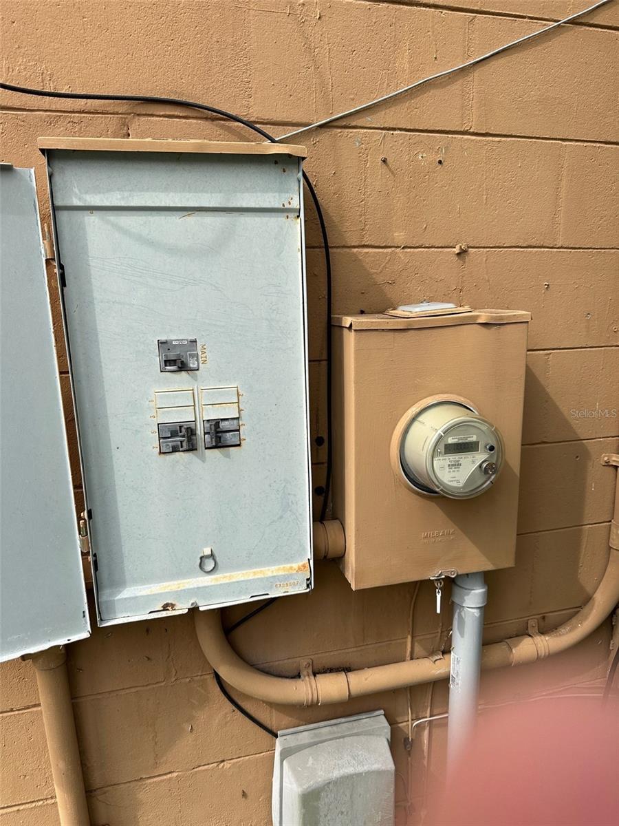 BRADLEYS ADD - Commercial Sale