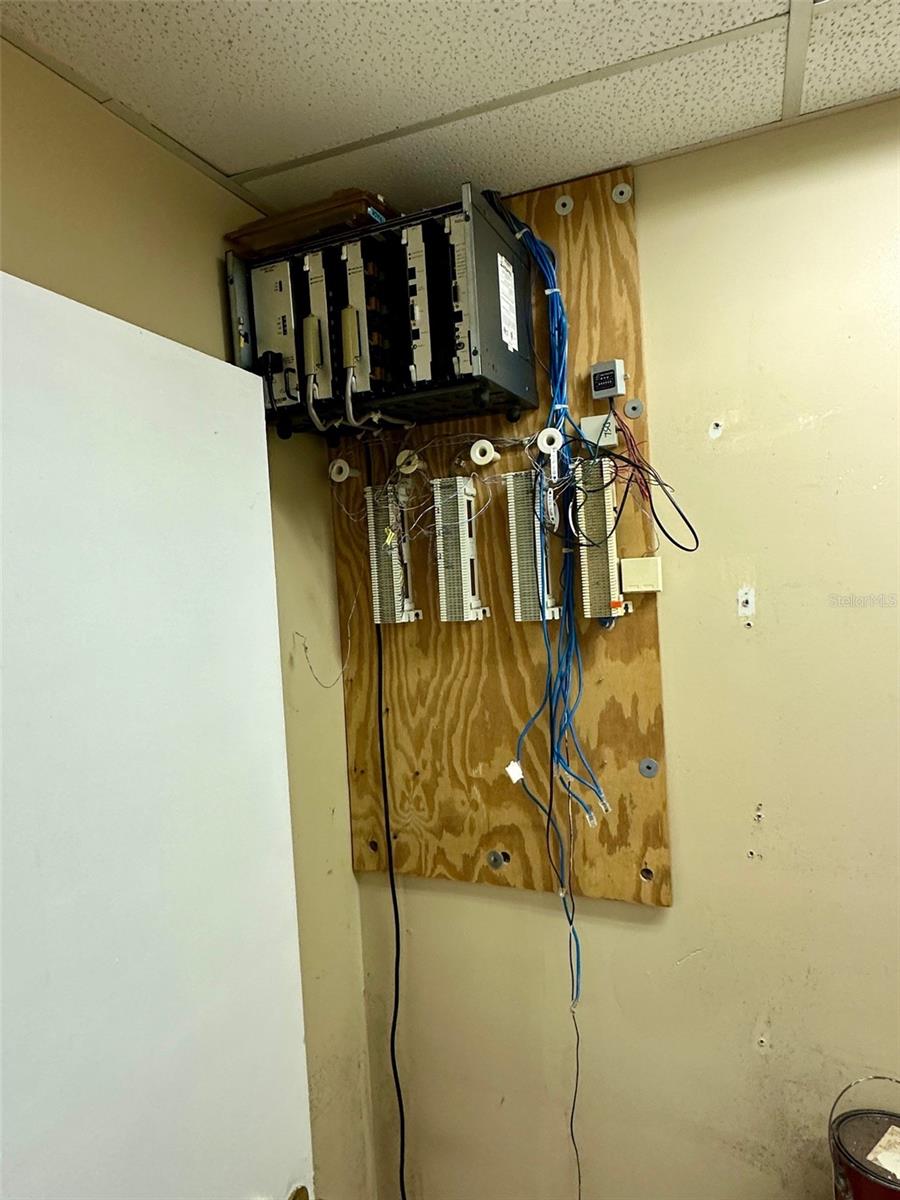 BRADLEYS ADD - Commercial Sale