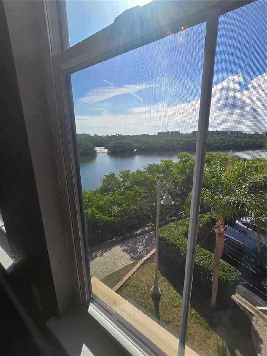 GRAND VENEZIA AT BAYWATCH CONDO - Residential Lease