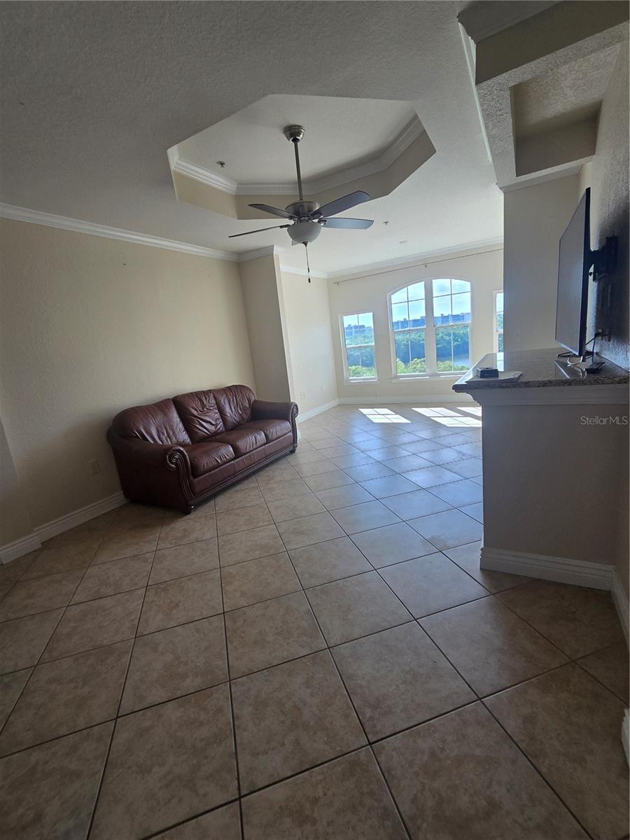 GRAND VENEZIA AT BAYWATCH CONDO - Residential Lease