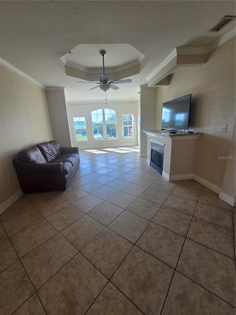 GRAND VENEZIA AT BAYWATCH CONDO - Residential Lease