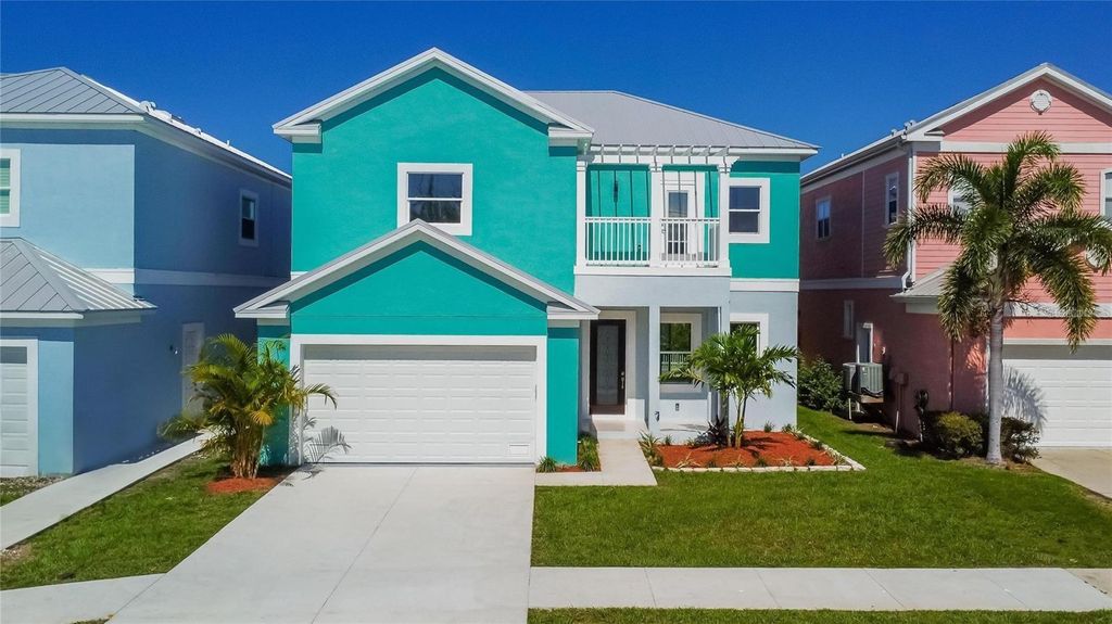 Photo of 6516 Simone Shores Circle, Apollo Beach, FL 33572 (MLS # TB8467950)