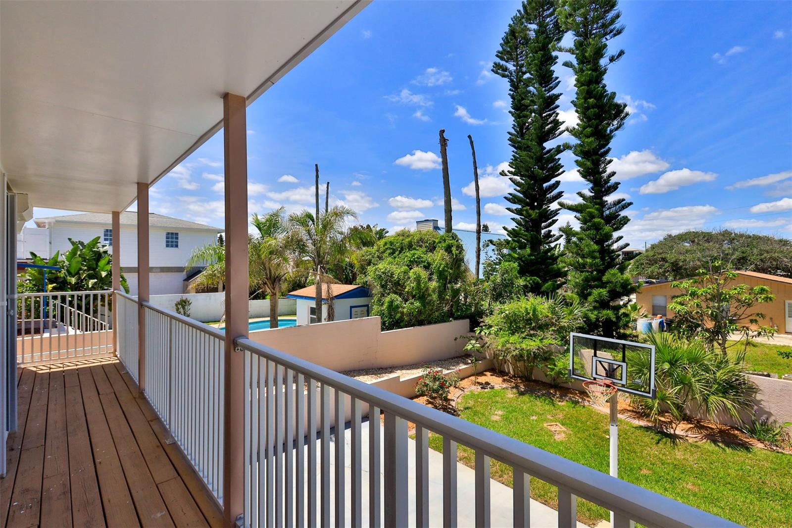 Orlando Beach - Residential