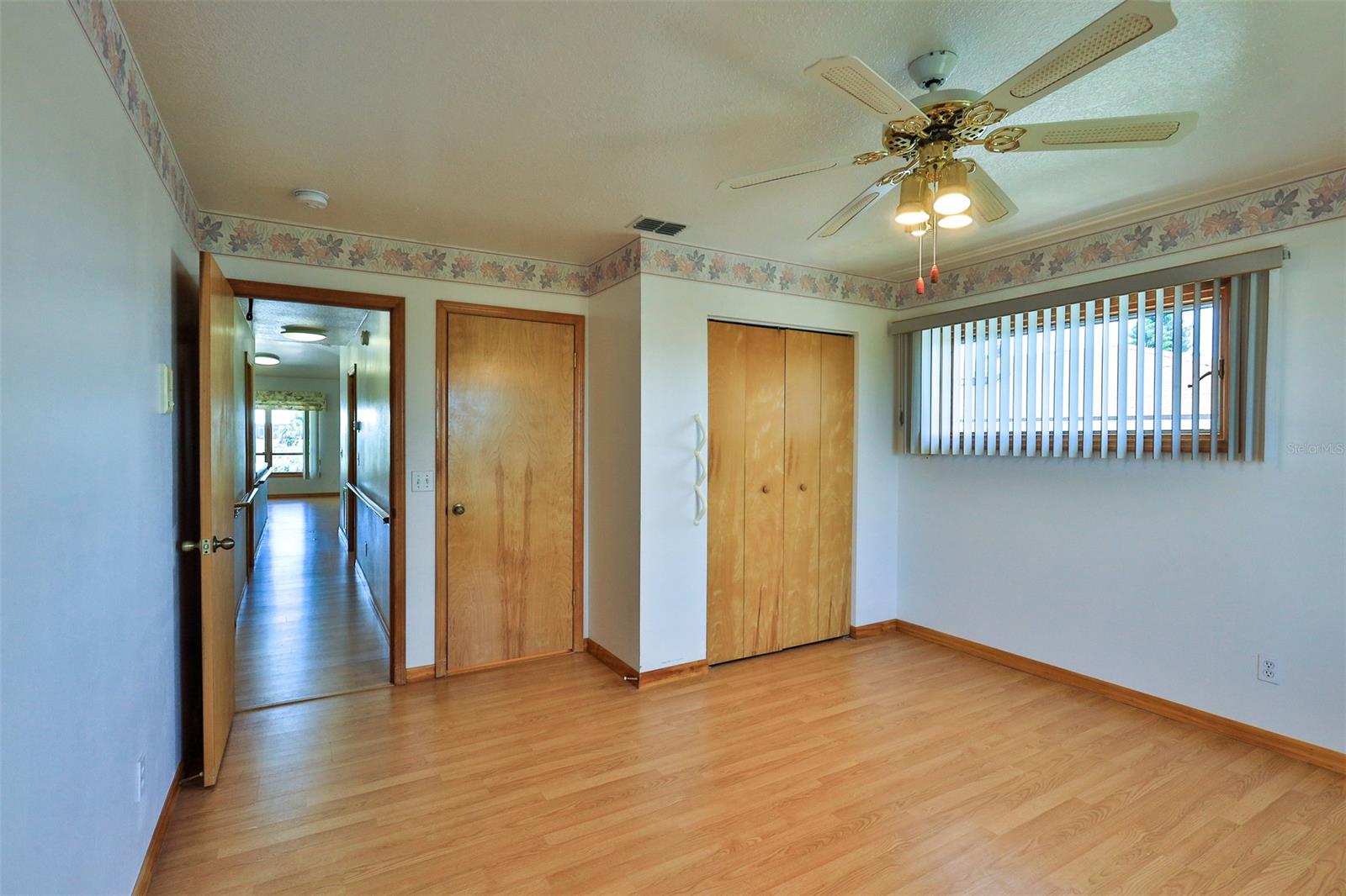 Orlando Beach - Residential