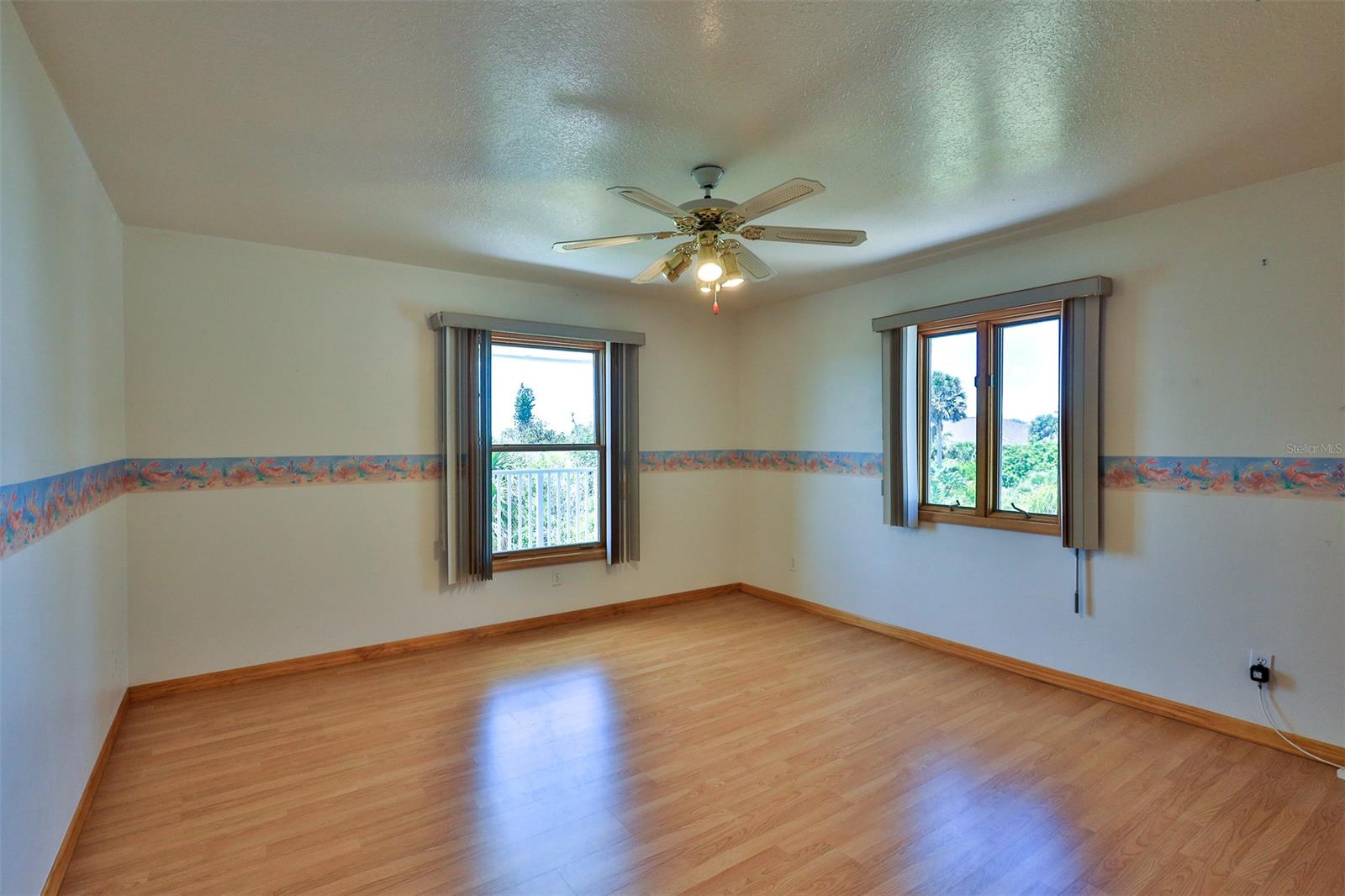 Orlando Beach - Residential