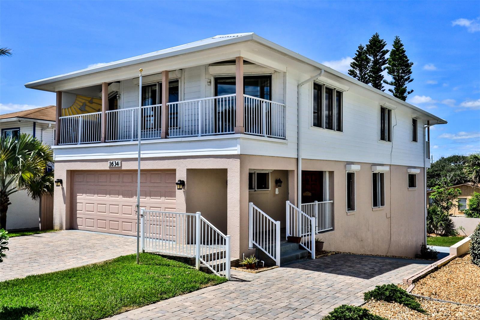 Orlando Beach - Residential