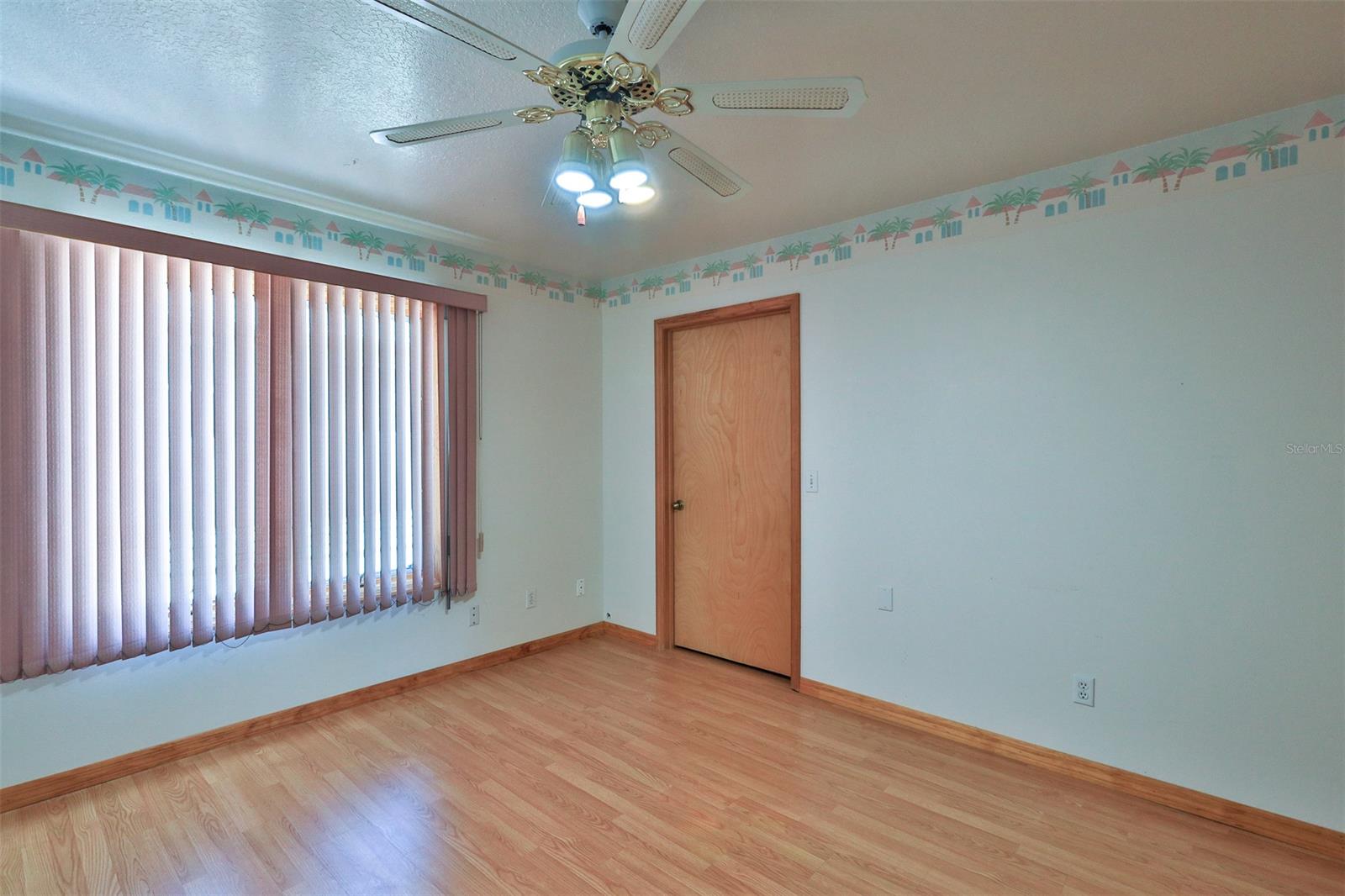 Orlando Beach - Residential