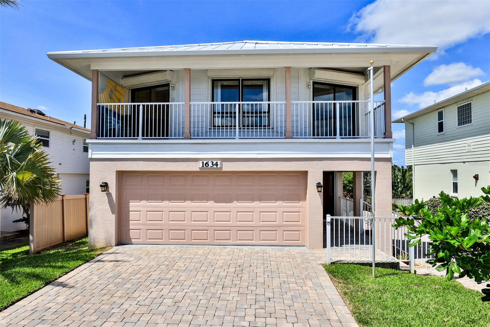 Orlando Beach - Residential